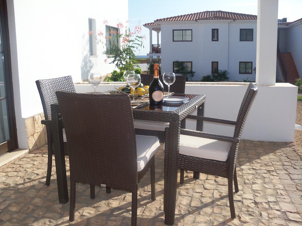 Tortuga Beach Village Private Apartments And Villas For Rent سانتا ماريا الغرفة الصورة