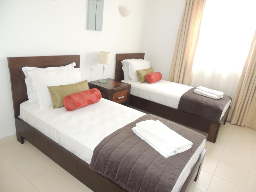 Tortuga Beach Village Private Apartments And Villas For Rent سانتا ماريا المظهر الخارجي الصورة