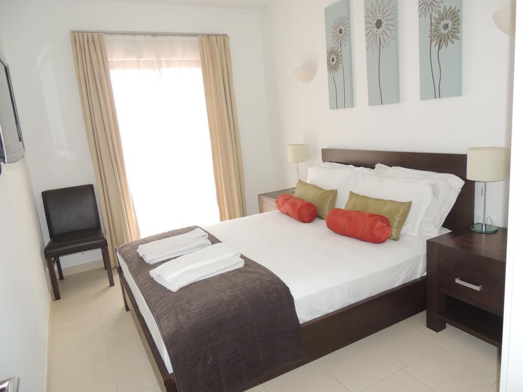 Tortuga Beach Village Private Apartments And Villas For Rent سانتا ماريا المظهر الخارجي الصورة